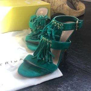 Trina Turk Sexy Jade Fringe “Sunset” Heel Size 7